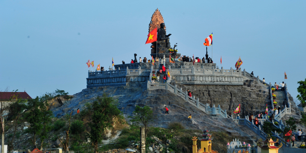 thuê xe Nam Định có lái