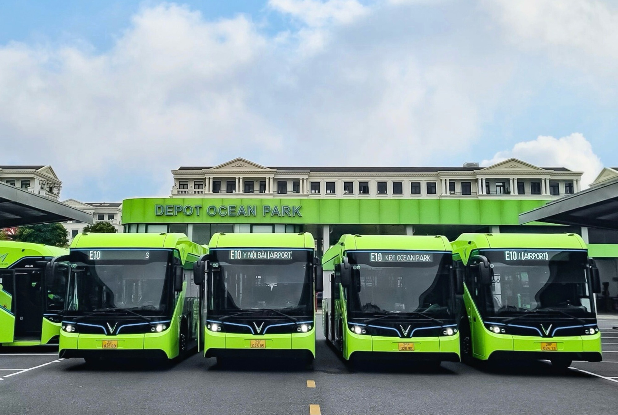 Vinbus - xe bus đi Nội Bài từ nội thành Hà Nội