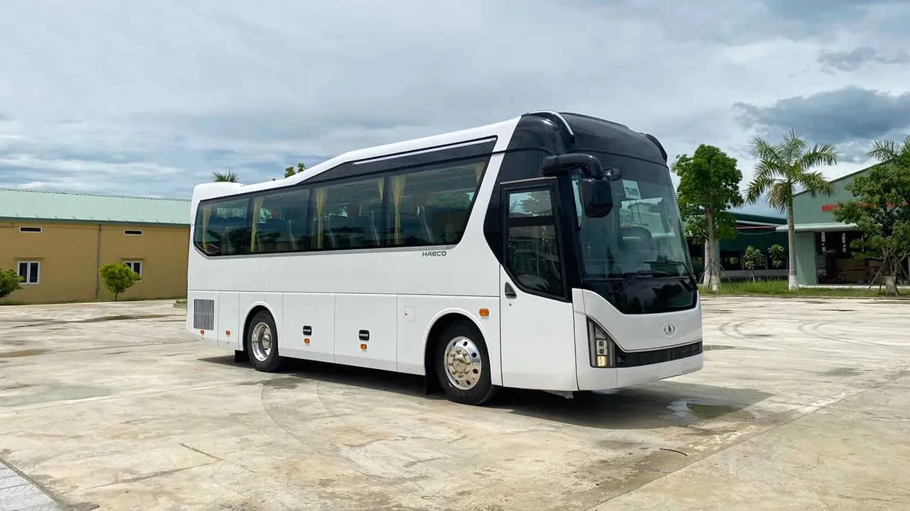 Thuê xe Cần Thơ 35 chỗ có tài xế