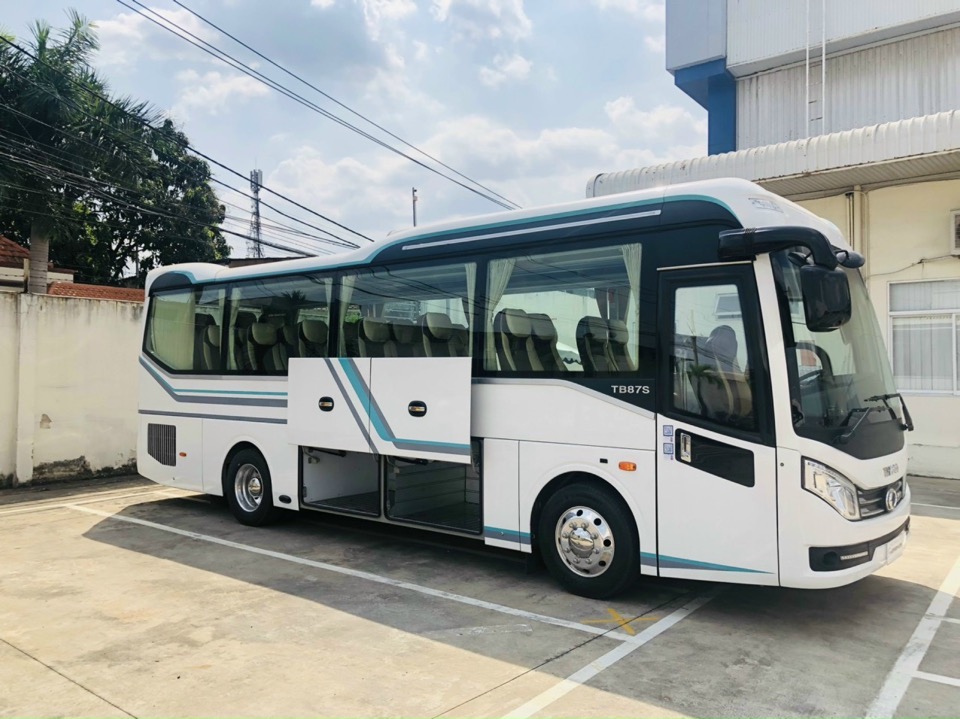 Thuê xe Bình Định 35 chỗ có lái Thuê xe Bình Định 35 chỗ có lái
