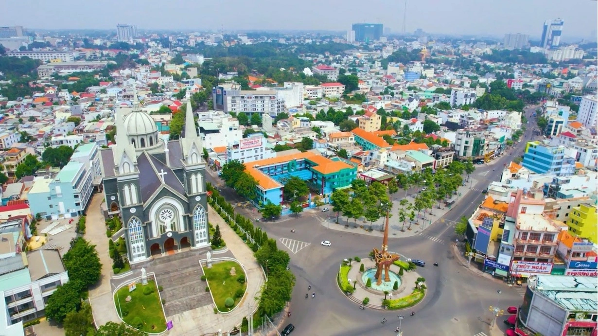 Du lịch Bình Dương- Thuê xe Bình Dương có lái Du lịch Bình Dương- Thuê xe Bình Dương có lái