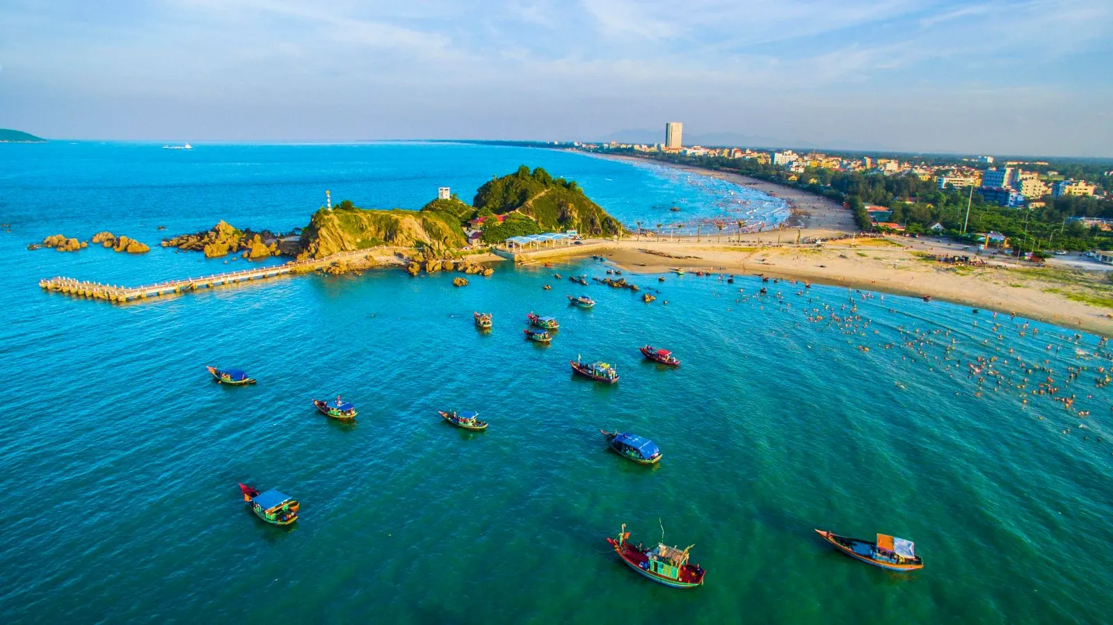 Thuê xe Nghệ An du lịch Nghệ An