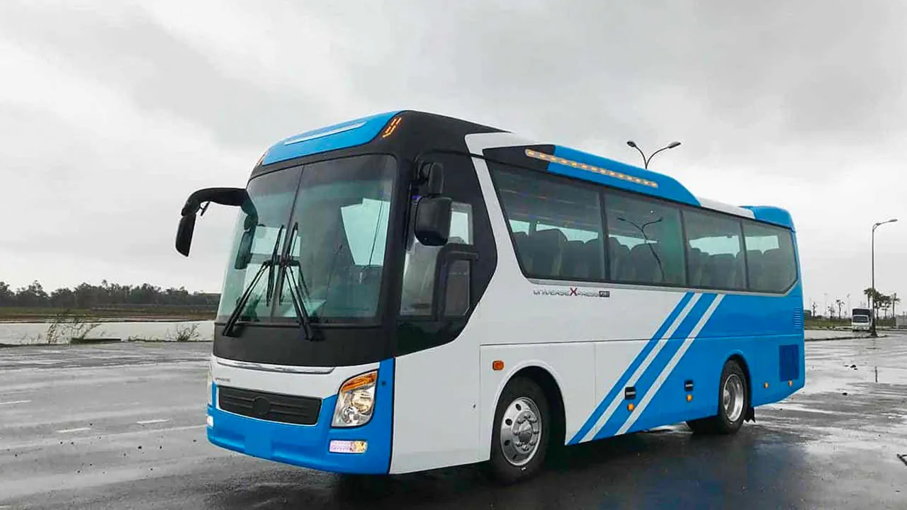 Thuê xe Điện Biên 35 chỗ có tài xế