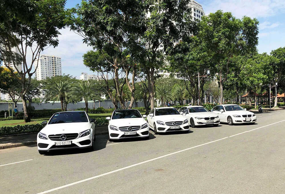 Thuê xe Lâm Đồng 4 chỗ có lái Thuê xe Lâm Đồng 4 chỗ có lái