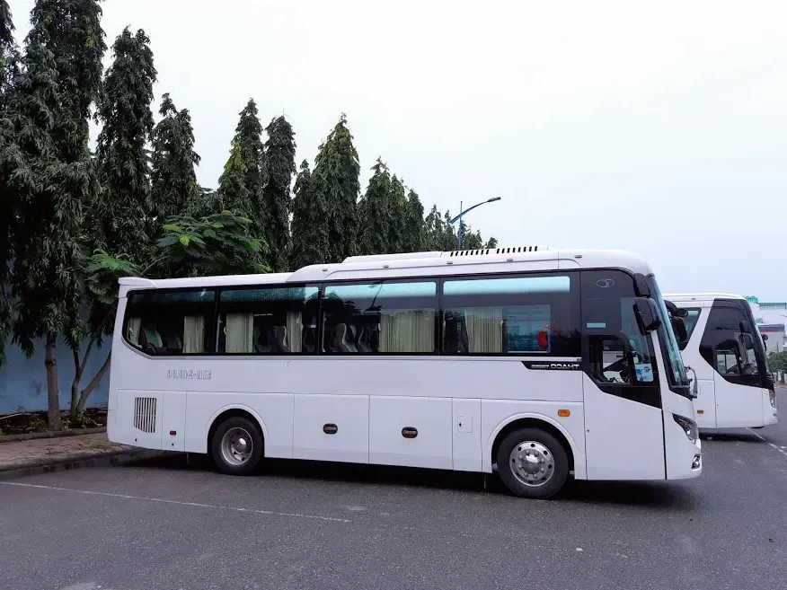 xe 29 chỗ giá rẻ cho thuê tại Hà Nội