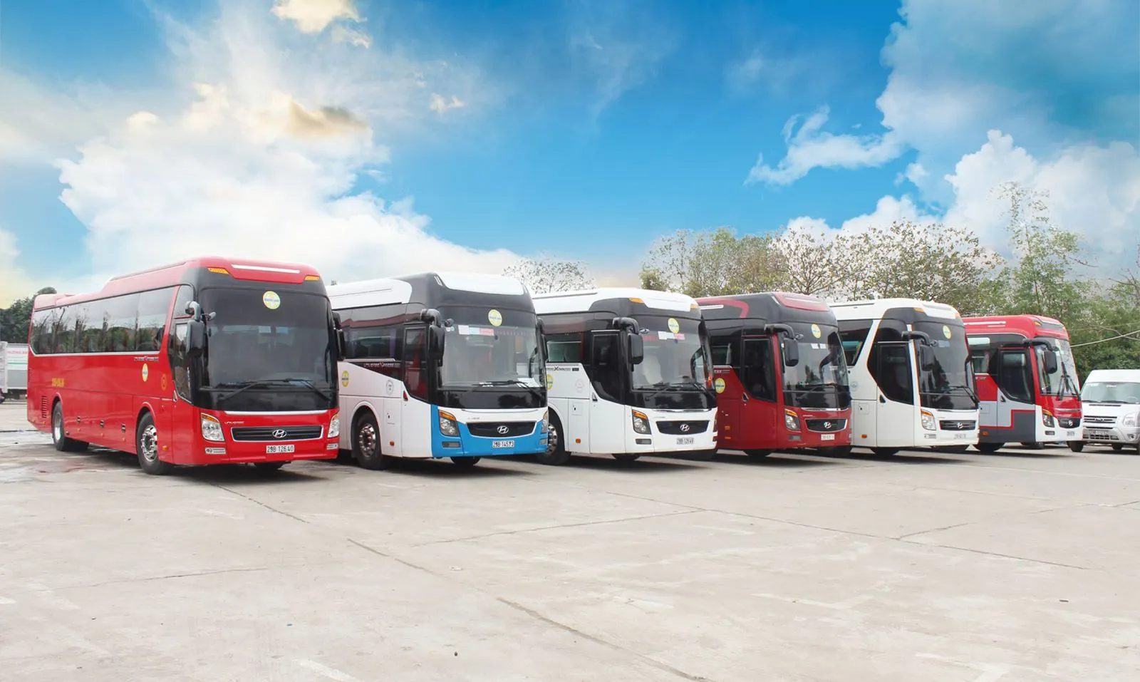 Cho thuê xe Lào Cai 45 chỗ có lái