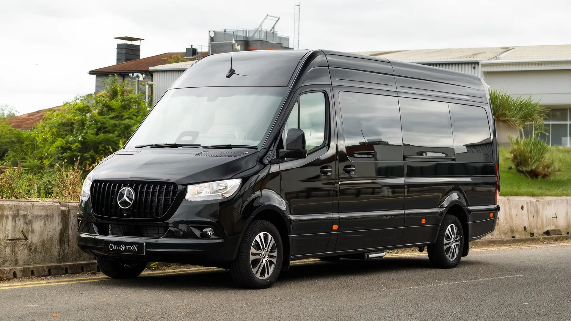 Mercedes Sprinter 16 chỗ- thuê xe 16 chỗ có lái Hà Nội