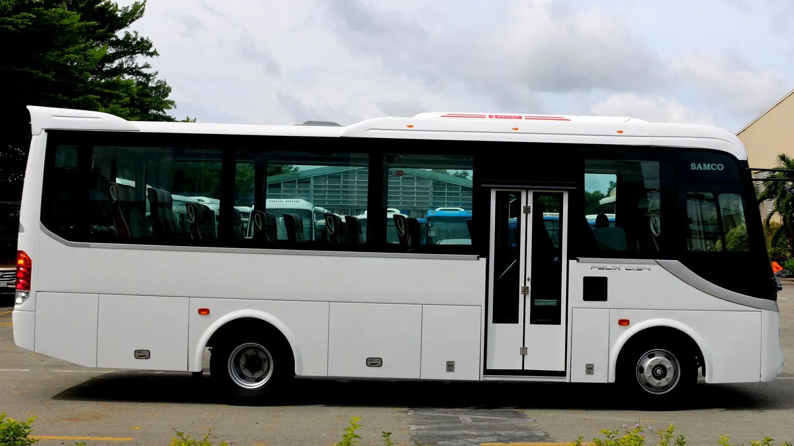 Samco Isuzu- xe 29 chỗ giá rẻ cho thuê tại Hà Nội